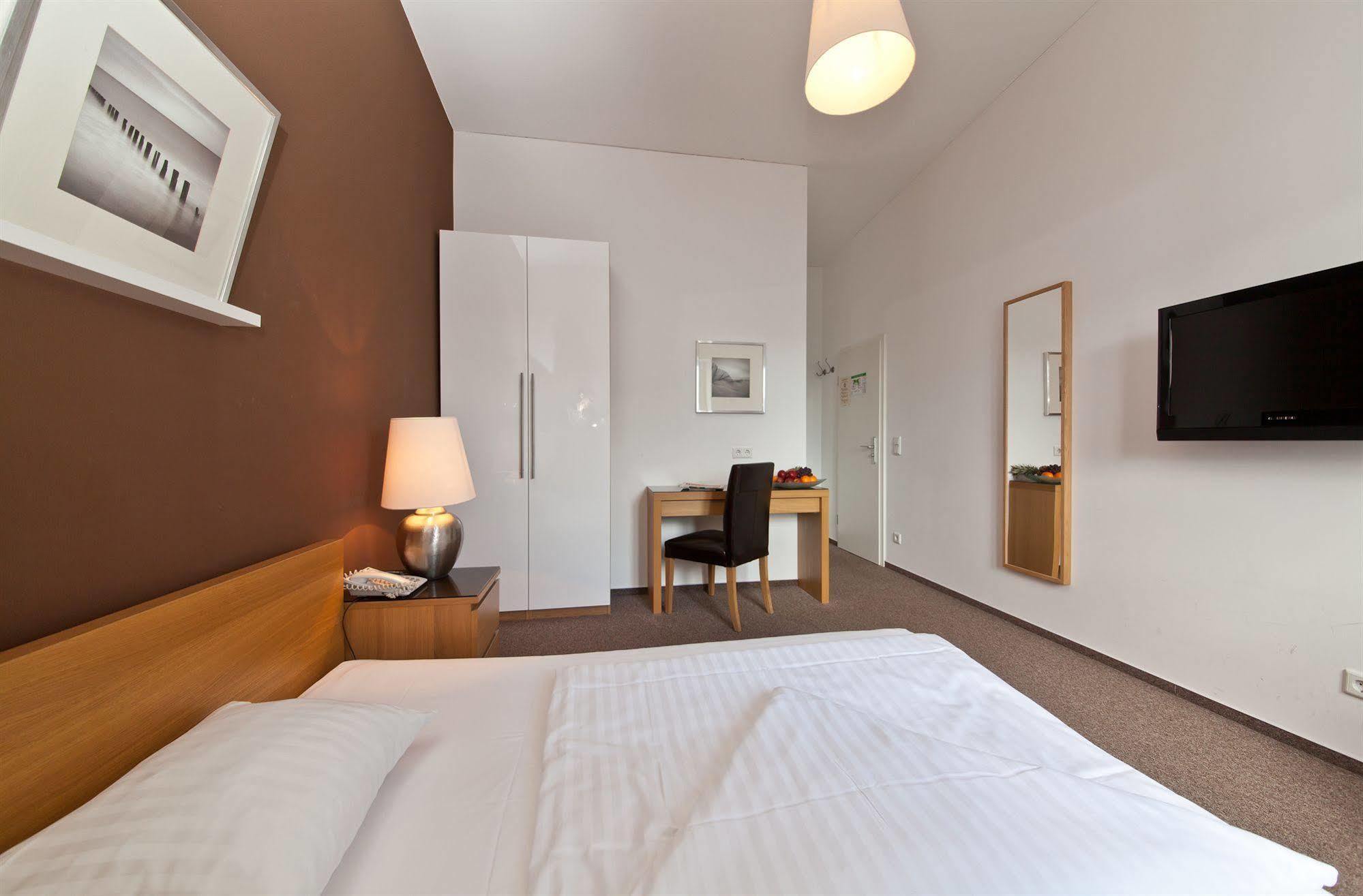 Hotel Holstenwall Hamburg Neustadt Exterior photo